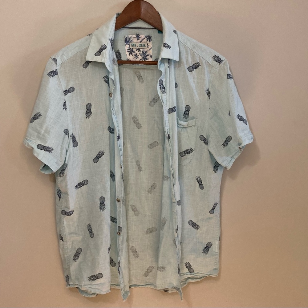 Pineapple print 🍍 casual button down shirt